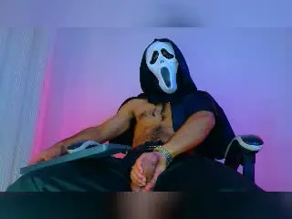 Xlovecam Free Live Porn of TahielFoster
