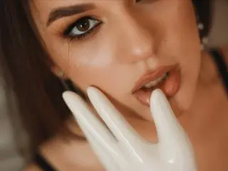 Xlovecam Sex Chat of Dreia