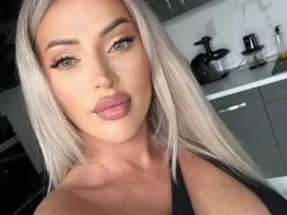 Xlovecam Sex Chat of NadiaMarble