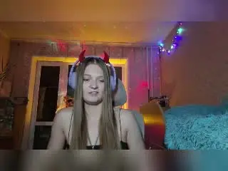 Xlovecam Nude Webcam of BrittanieManino