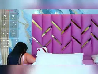 Xlovecam Live Sex of CurvyBuff