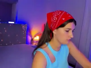 Xlovecam Live Sex of LauraLee69