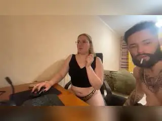 Xlovecam Nude Webcam of MikeAndAnna