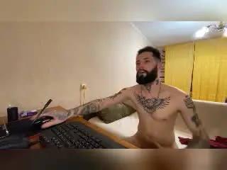 Xlovecam Live Sex Cam of MikeAndAnna