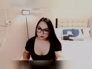 Xlovecam Nude Webcam of MissBigCockLucy