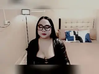 Xlovecam Nude Webcam of MissBigCockLucy