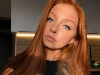 Xlovecam Free Porn Cam of LuanneKadri
