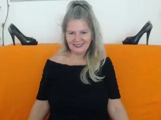 Xlovecam Sex Cam of AdamaXbella