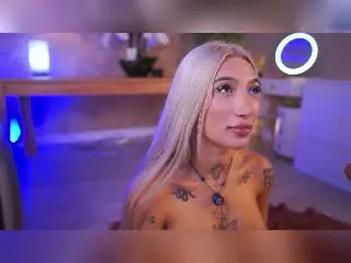Xlovecam Free Live Porn of SiennaJayden