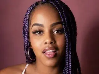 Xlovecam Nude Webcam of GabbyBonnye