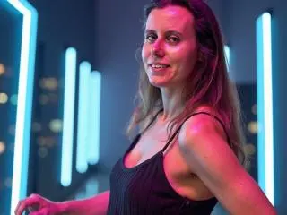 Xlovecam Live Sex of LizzySparkle
