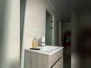 Xlovecam Live Sex of ElodieGardner