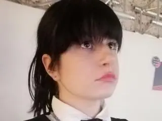 Xlovecam Free Porn Cam of AlicaMihal