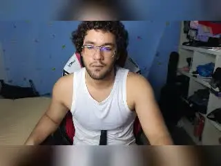Xlovecam Live Sex Cam of FreyrStyle69