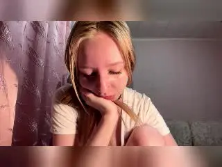 Xlovecam Watch Live Sex Cams of OraliaBeecken