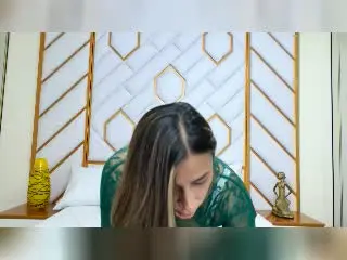 Xlovecam Watch Live Sex Cams of EmaFoxy