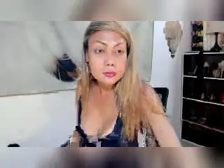 Xlovecam Live Sex Cam of MistressMelon