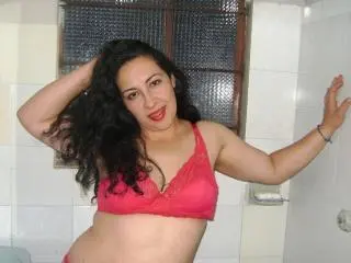 Xlovecam Watch Live Sex Cams of SexyHotLatinexx