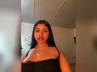 Xlovecam Free Porn Cam of CelesteMorel