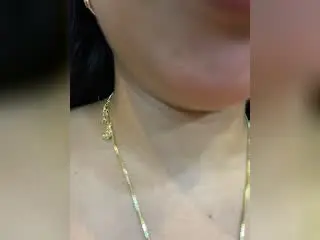 Xlovecam Sex Cam of CelesteMorel