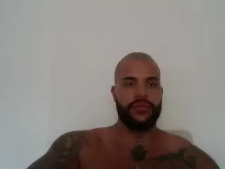 Xlovecam Free Live Porn of MedellynDark