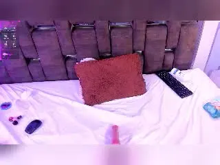 Xlovecam Sex Chat of NinaBloom