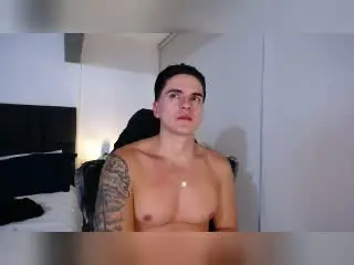Xlovecam Private Sex Chat of ChristianValenciano