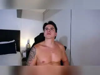 Xlovecam Nude Webcam of ChristianValenciano