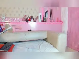 Xlovecam Private Sex Chat of AlondraMonique