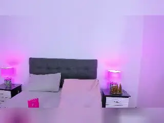 Xlovecam Live Sex of Maddymayer