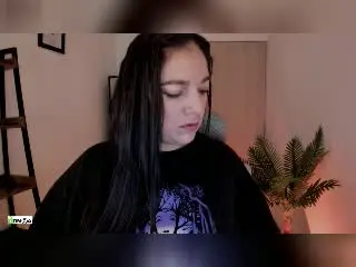Xlovecam Live Porn of PrettyEllie