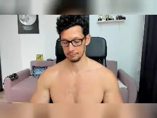 Xlovecam Sex Chat of BrutusK