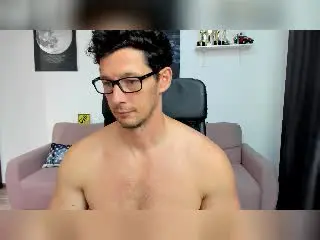 Xlovecam Live Porn of BrutusK