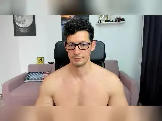 Xlovecam Best Webcam of BrutusK