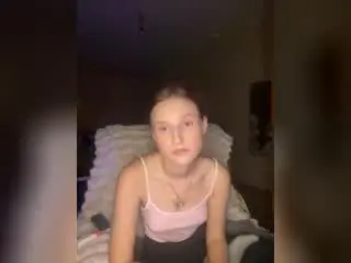 Xlovecam Watch Live Sex Cams of JuliannaMoor