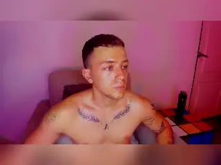 Xlovecam Live Porn of JamesColtt