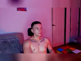 Xlovecam Private Sex Chat of JamesColtt