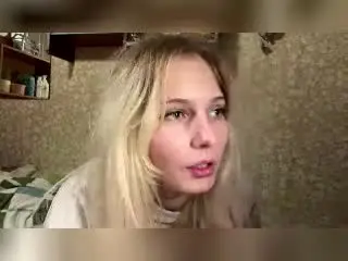 Xlovecam Sex Cam of SaraiCartmill