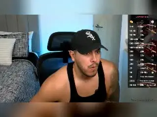 Xlovecam Best Webcam of OwenPierce