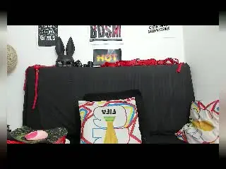 Xlovecam Live Sex of KylieJen