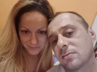 Xlovecam Watch Live Sex Cams of VickyMike