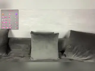 Xlovecam Sex Cam of FarahCantre