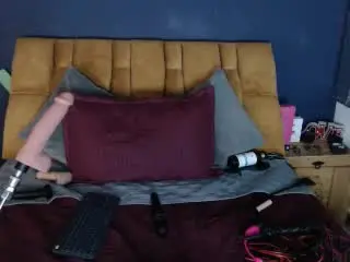 Xlovecam Live Sex Cam of KendraSimons