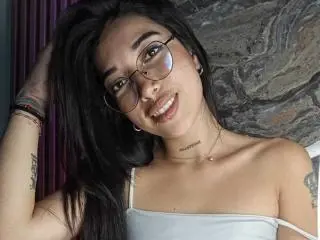 Xlovecam Adult Video Chat of KrystalEvans