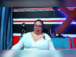Xlovecam Sex Cam of LexyDom