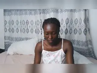 Xlovecam Free Porn Cam of SexyZola