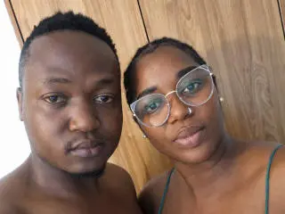 Xlovecam Live Porn of KeishaKeith