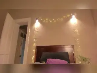 Xlovecam Free Live Porn of KiaraHernandezX