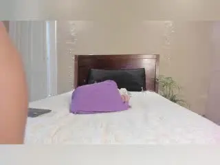 Xlovecam Adult Webcam of KiaraHernandezX