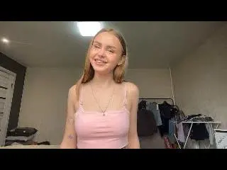 Xlovecam Adult Webcams of ShannanVasmadjides